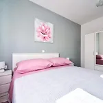 Deluxe Franic Lägenhet