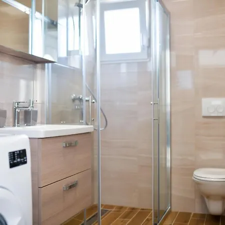 Deluxe Franic Appartement Sukošan