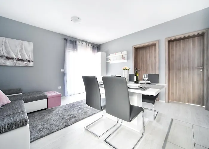 Deluxe Franic * Sukošan