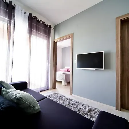 Apartament Deluxe Franic Sukošan