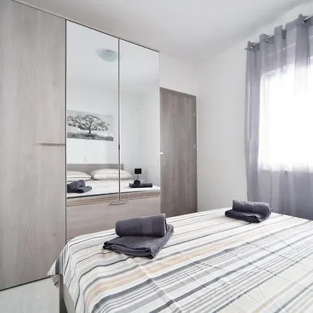 Apartament Deluxe Franic