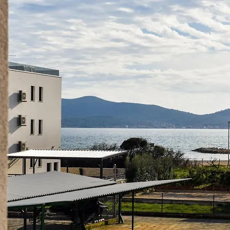 Apartament Deluxe Franic Sukošan