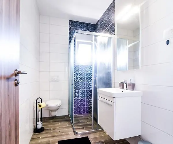 Deluxe Franic Sukošan